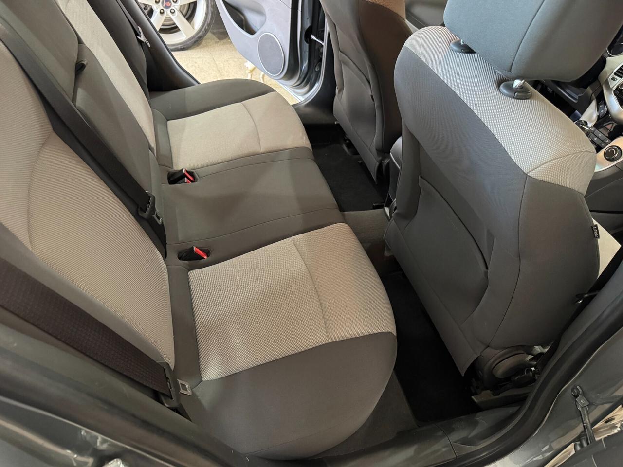 Chevrolet Cruze 1.6 cc. GPL Berlina LS OK NEOPATEN