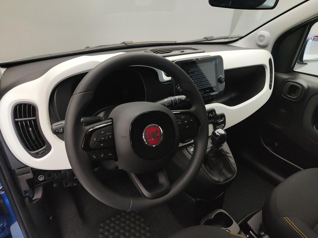 FIAT Pandina III 2024 1.0 70CV HYBRID (CROSS)