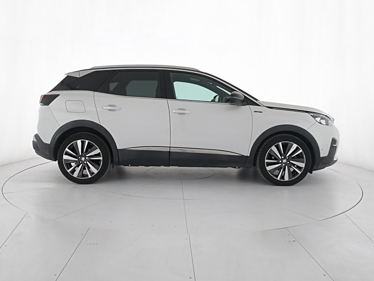 Peugeot 3008 1.5 bluehdi GT Line 130cv