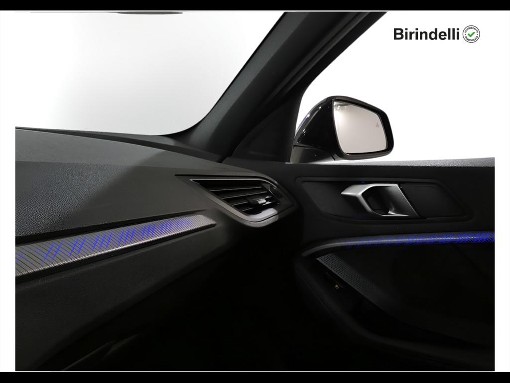 BMW Serie 1 (F40) - 118d 5p. Msport