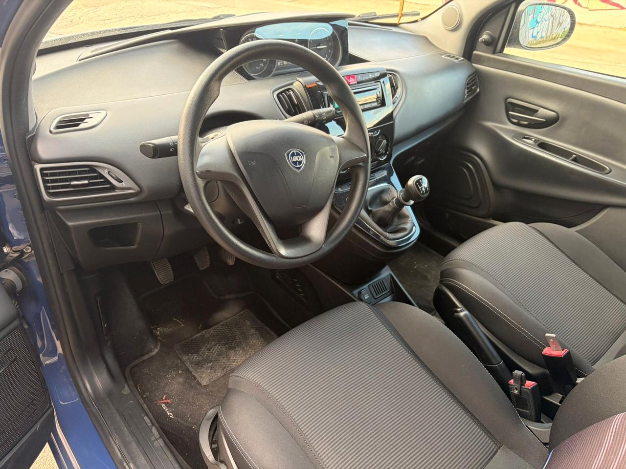 Lancia Ypsilon 1.2 benzina come nuova