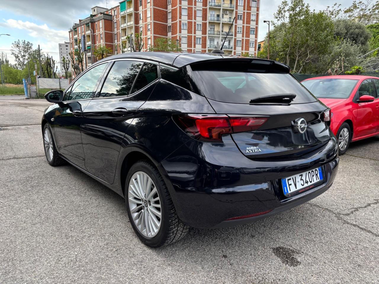 Opel Astra 1.6 CDTi 136CV 5 porte Innovation