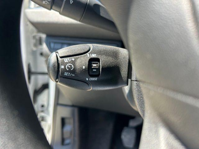 PEUGEOT 208 PureTech 82 5 porte