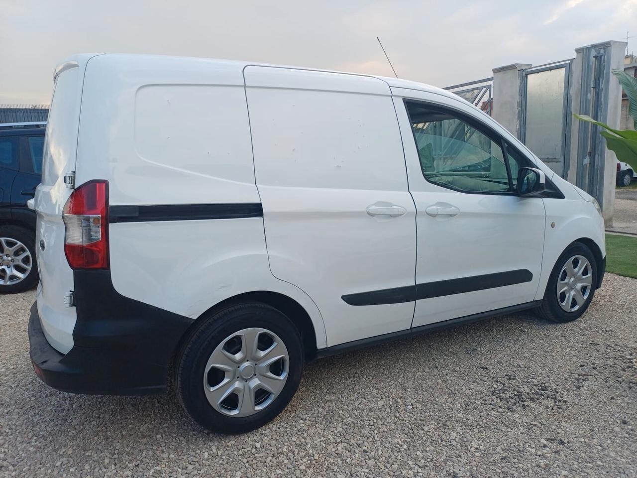 Ford Transit Courier 1.5 TDCi 75CV VAN - 2018