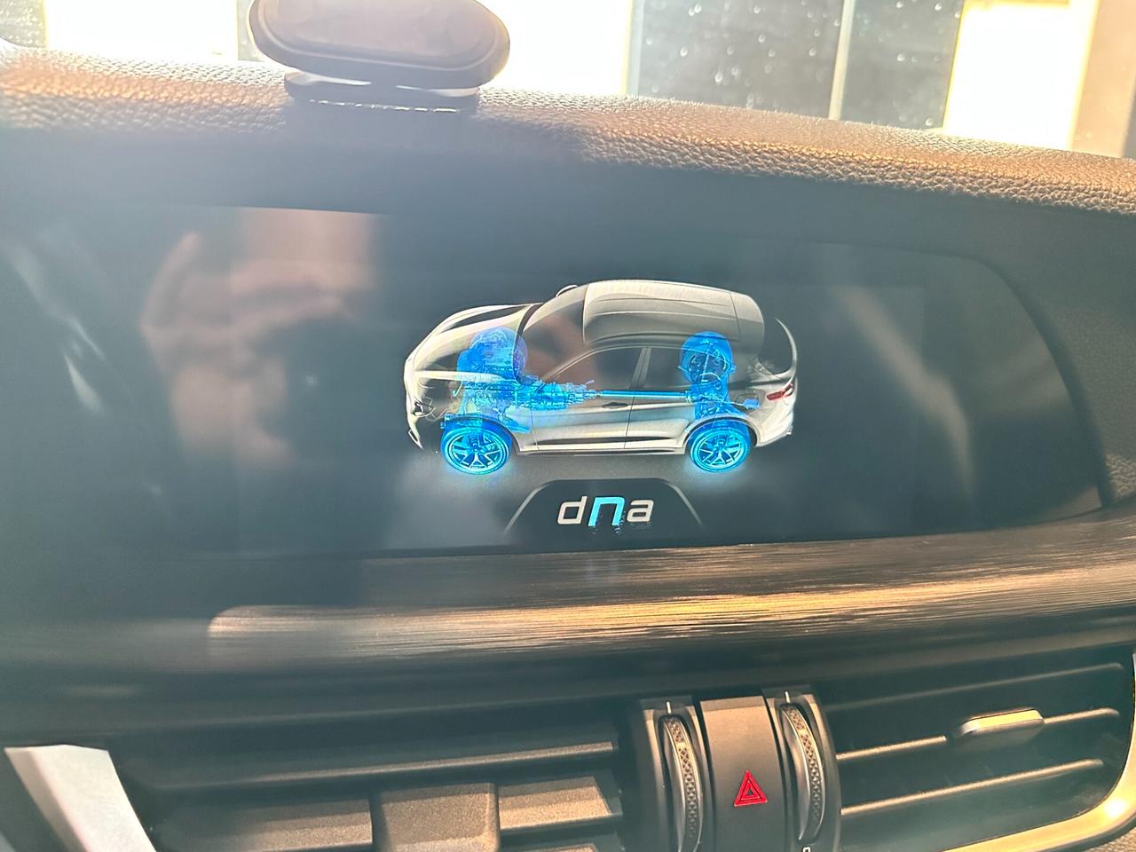 Alfa Romeo Stelvio 2.2 Turbodiesel 180 CV AT8 RWD Executive