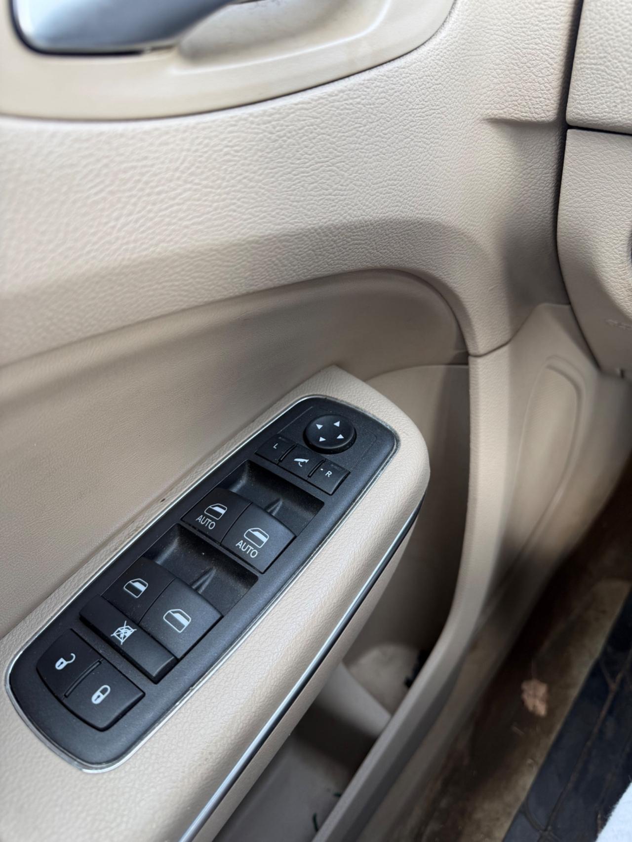 Lancia Thema 3.0 V6 Multijet II 239 CV Executive