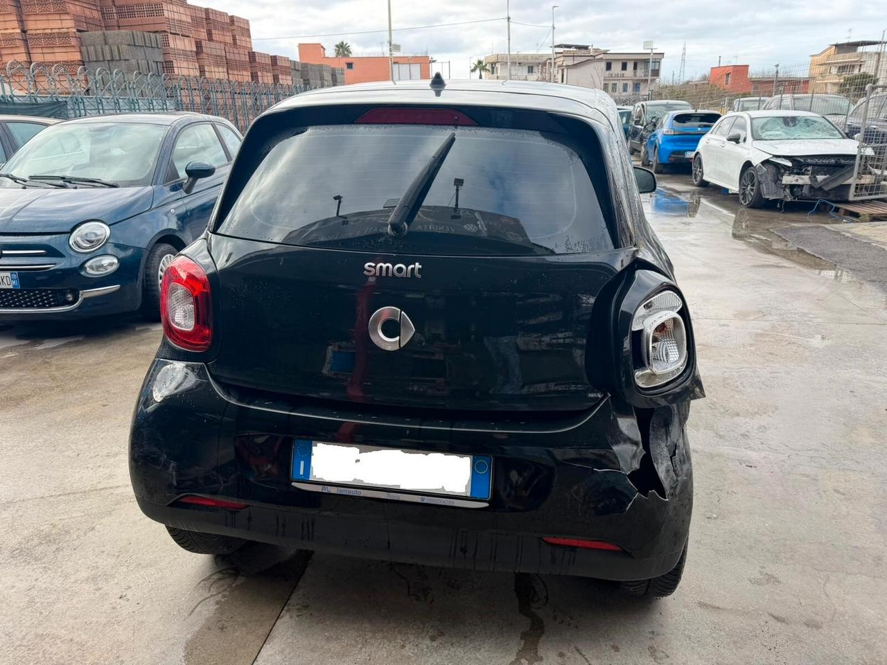 Smart ForFour 70 1.0 sinistrato - 2019