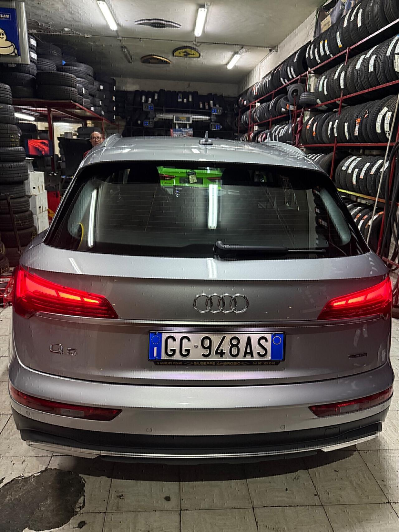 Audi Q5 40 TDI 204 CV quattro S tronic UNICOPROP MATRIX