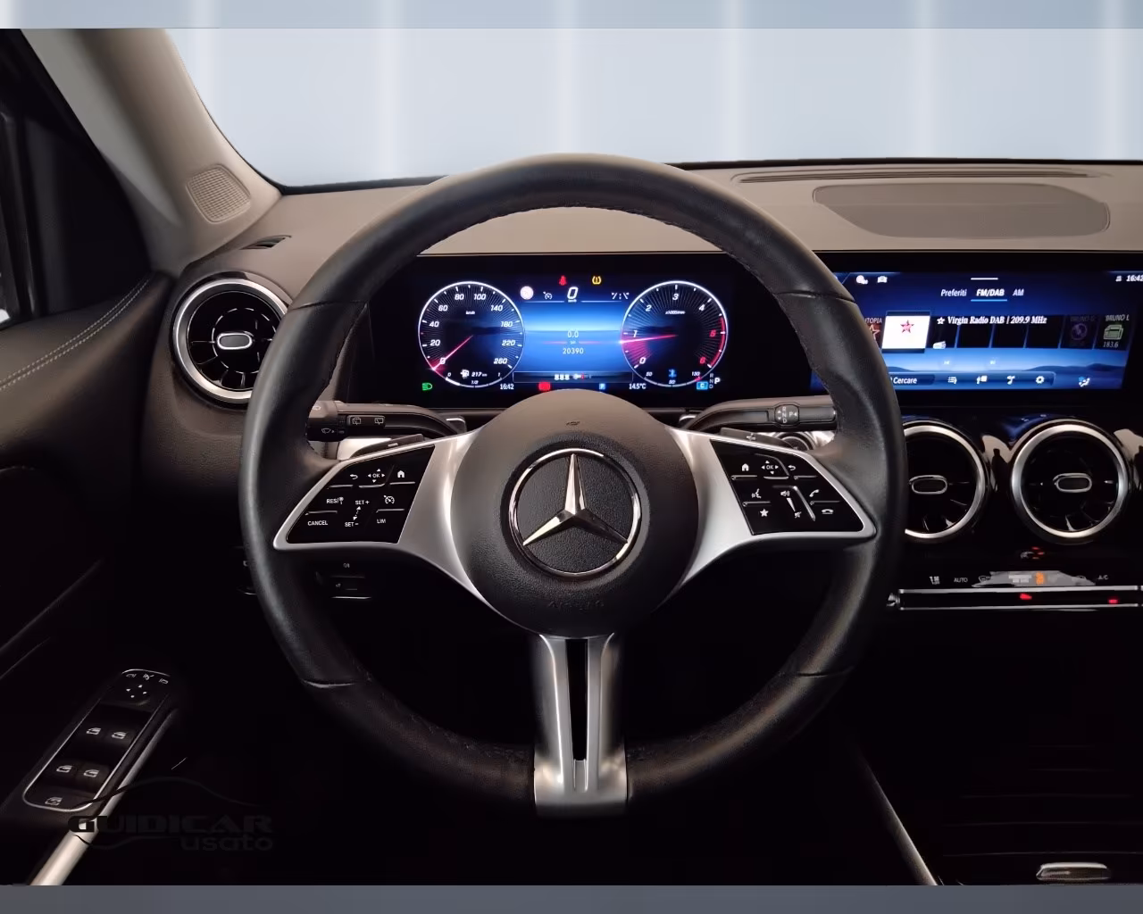 Mercedes-Benz GLB - X247 2023 - GLB 180 d Progressive Advanced auto