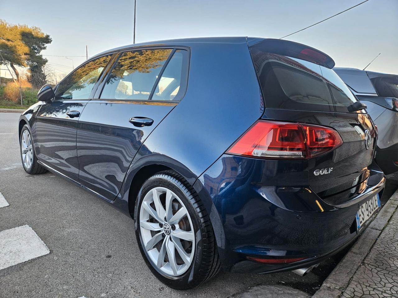 Volkswagen Golf 2.0Tdi 150cv autom. Highline pelle tot