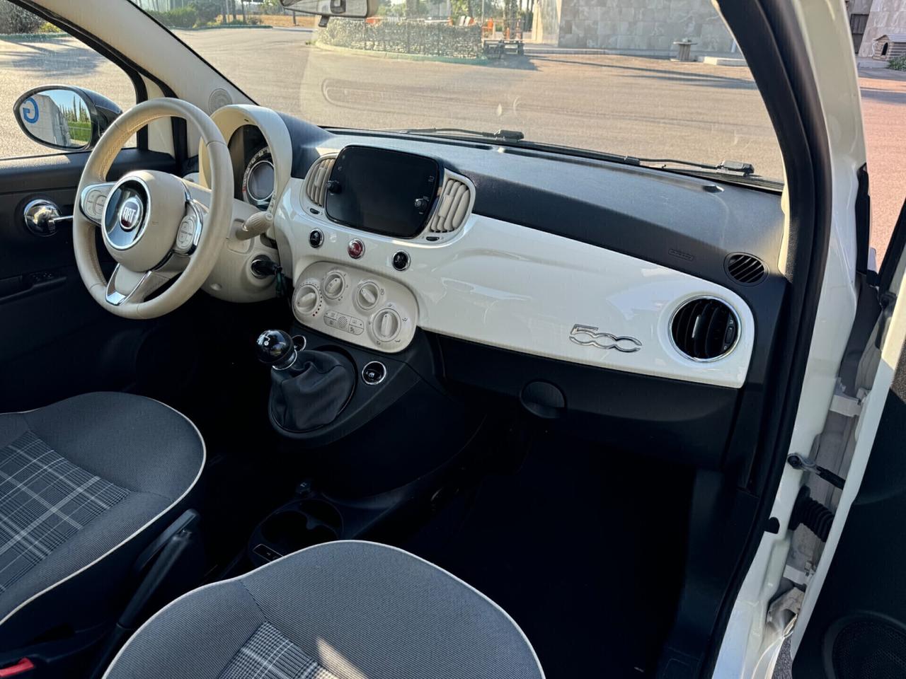 Fiat 500 LOUNGE 1.2 BENZINA -2019