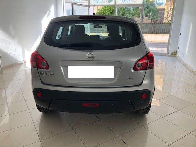 NISSAN Qashqai 2.0 dCi DPF 4WD Tekna