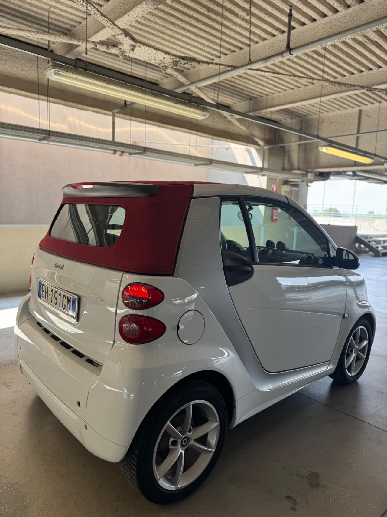Smart ForTwo 1000 62 kW cabrio pulse