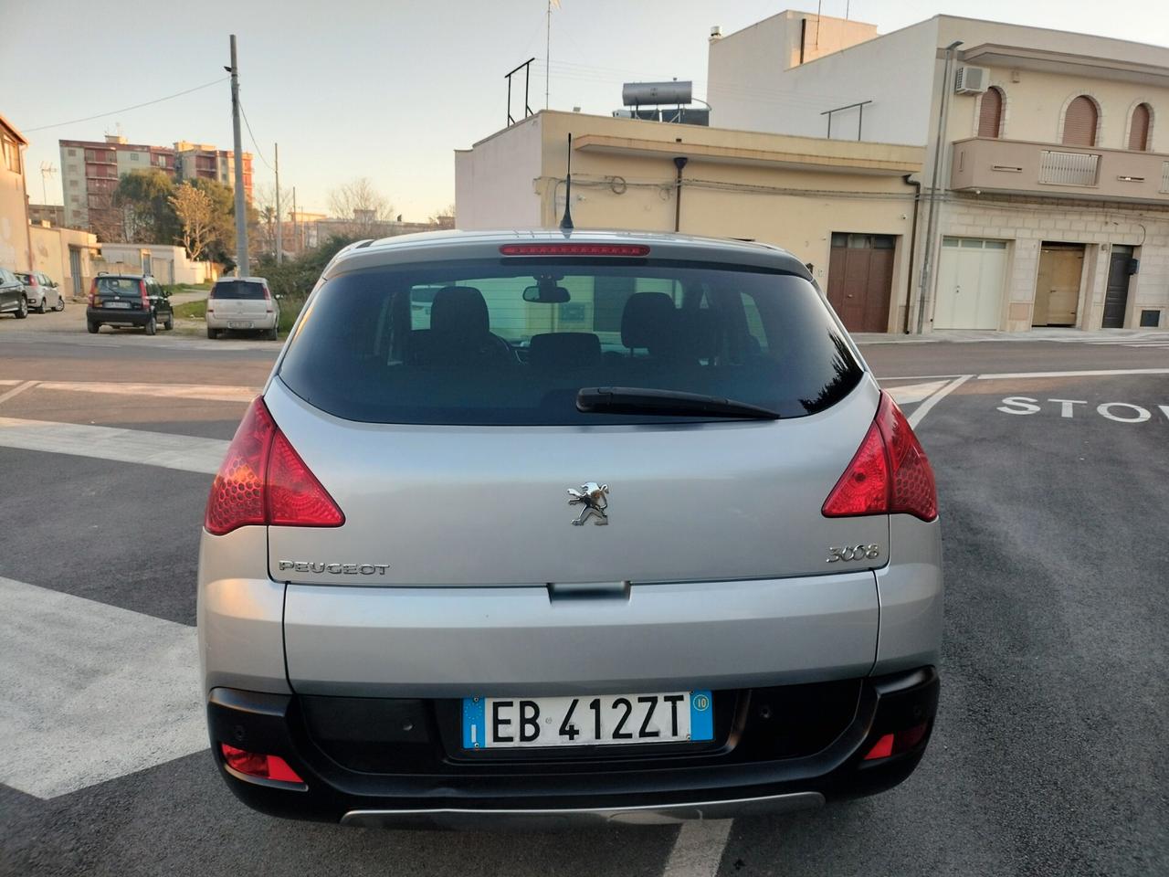 Peugeot 3008 1.6 HDi 110CV cambio robotizzato Outdoor