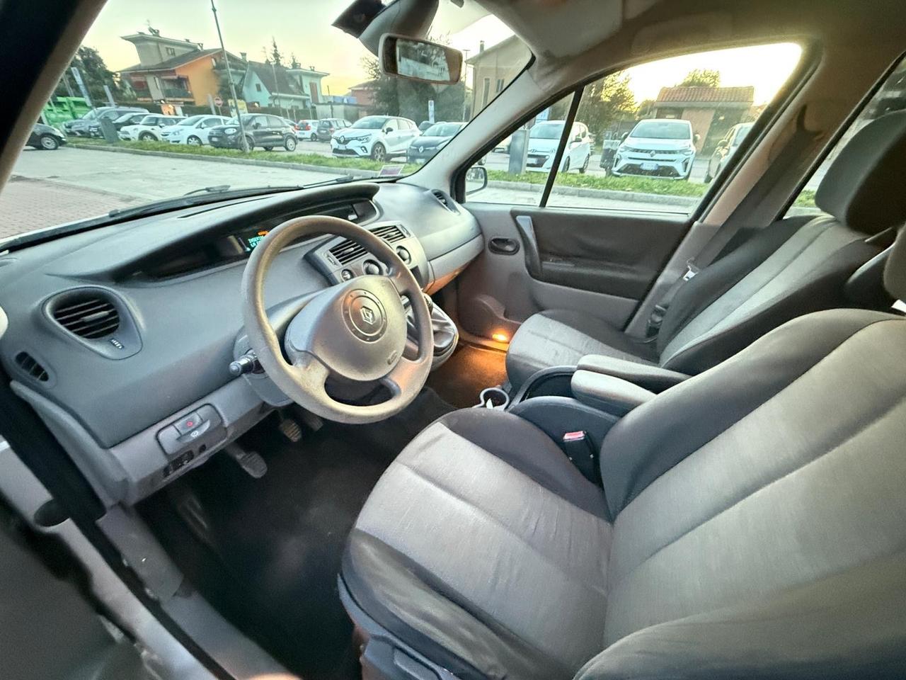 Renault Scenic Scénic 1.6 16V Dynamique