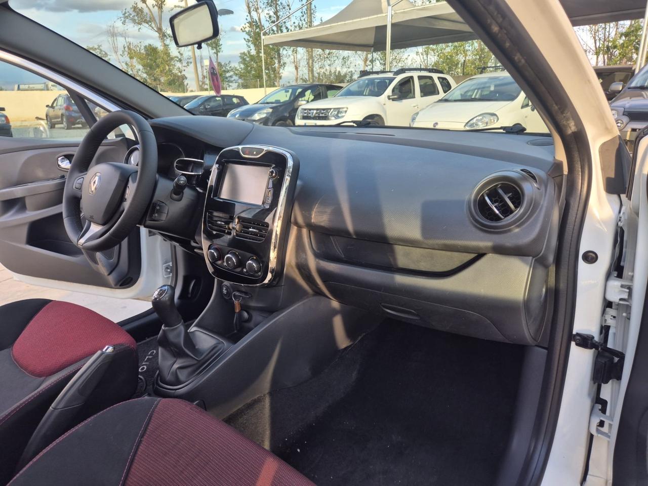 Renault Clio Sporter 1.5 dCi 8V 75CV Costume National