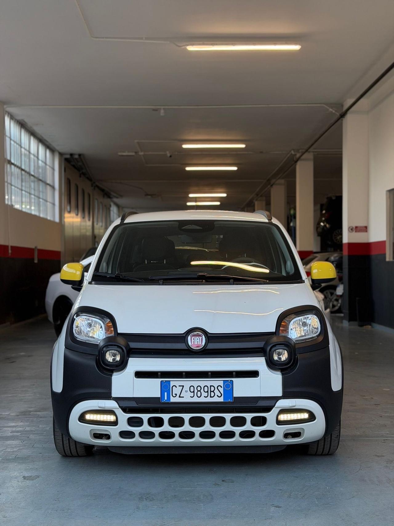 Fiat Panda Pandina 1.0 FireFly 65 CV Hybrid Cross