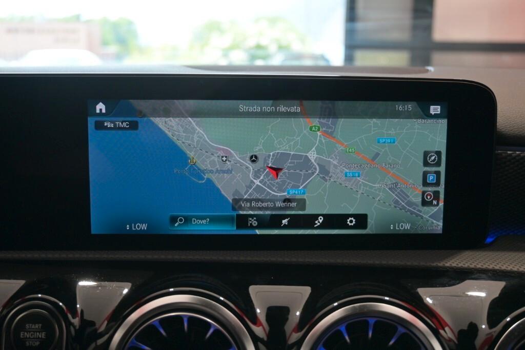 MERCEDES-BENZ A 180D 116CV 6M. SPORT ( FARI LED - AMBIENT LIGHTS - CRUISE - PELLE - NAVI PREMIUM - PARK ASSIST - TELECAMERA POST. - CERCHI 17 )