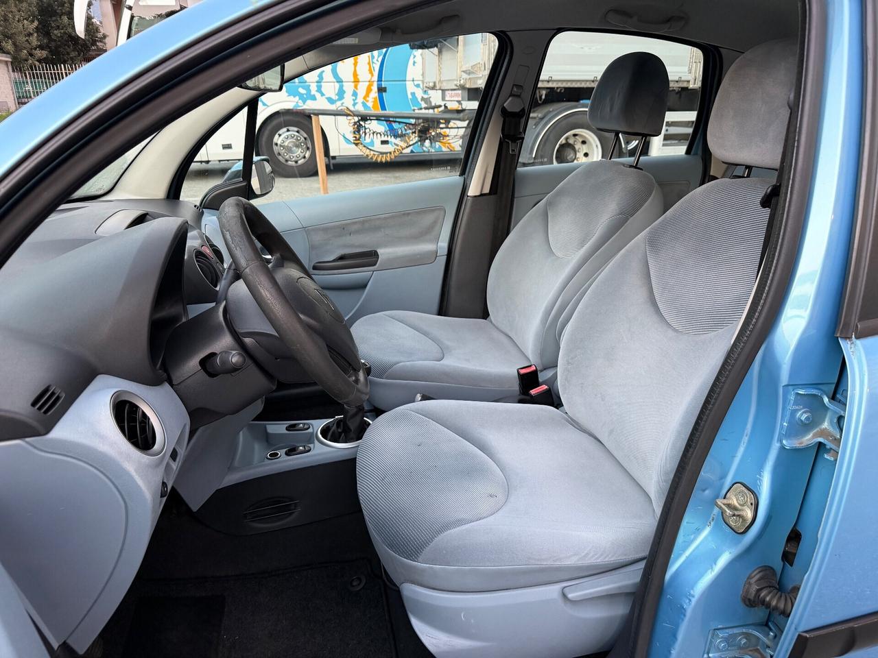CITROEN C3 1.1 BENZINA 5 porte NEOPATENTATI