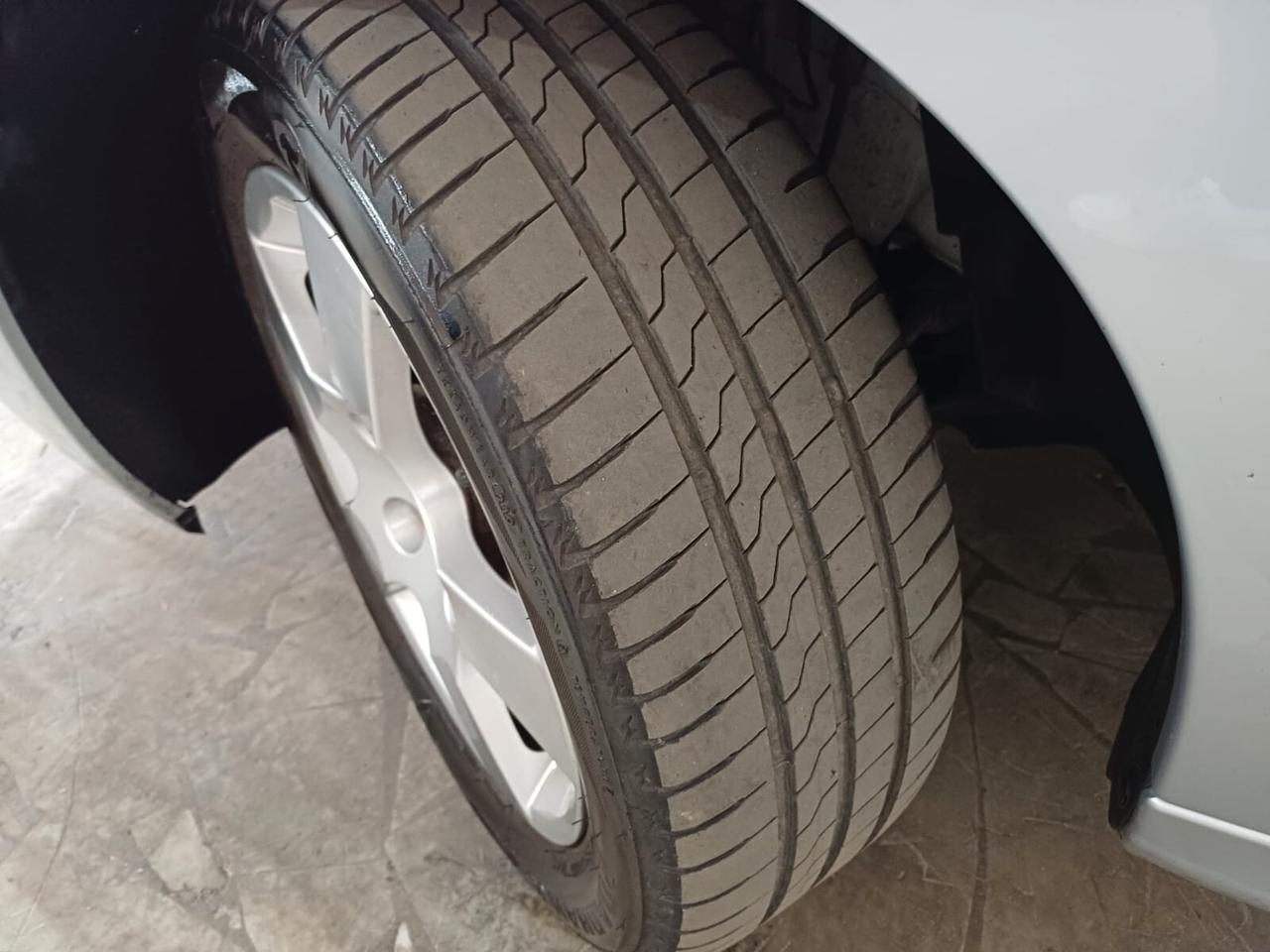 Peugeot 207 SW 1.6 HDi TETTO PANORAMICO - 2012