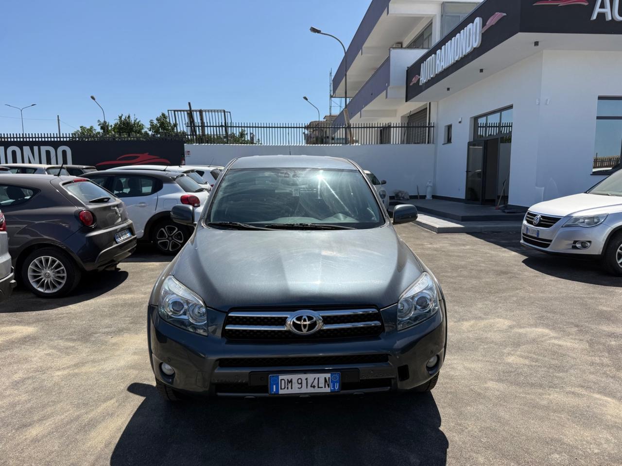 Toyota RAV 4 RAV4 Crossover 2.2 D-4D 177 CV Luxury