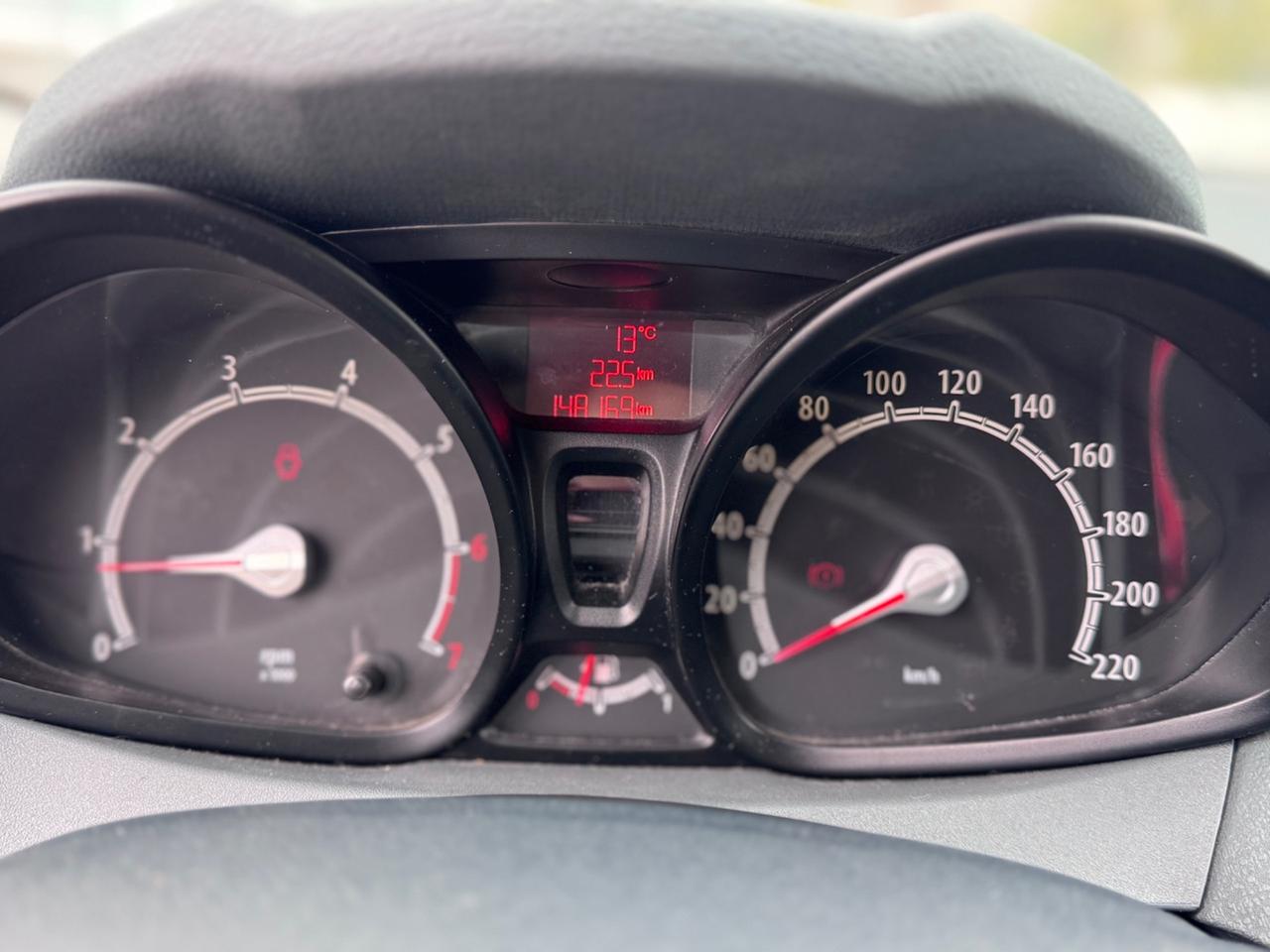 Ford Fiesta 1.2 Benzina 82cv Neopatentati 2009