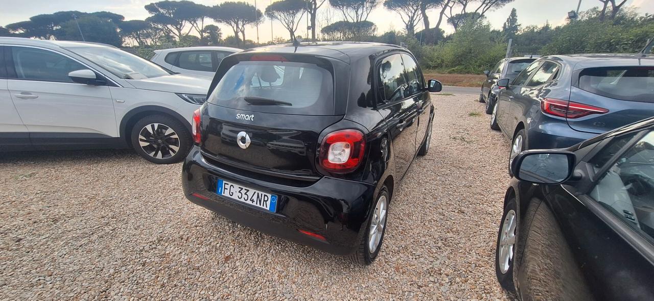 Smart ForFour 70 1.0 Passion