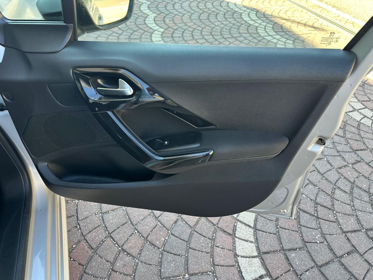 Peugeot 208 PureTech 68 5 porte Active Metano