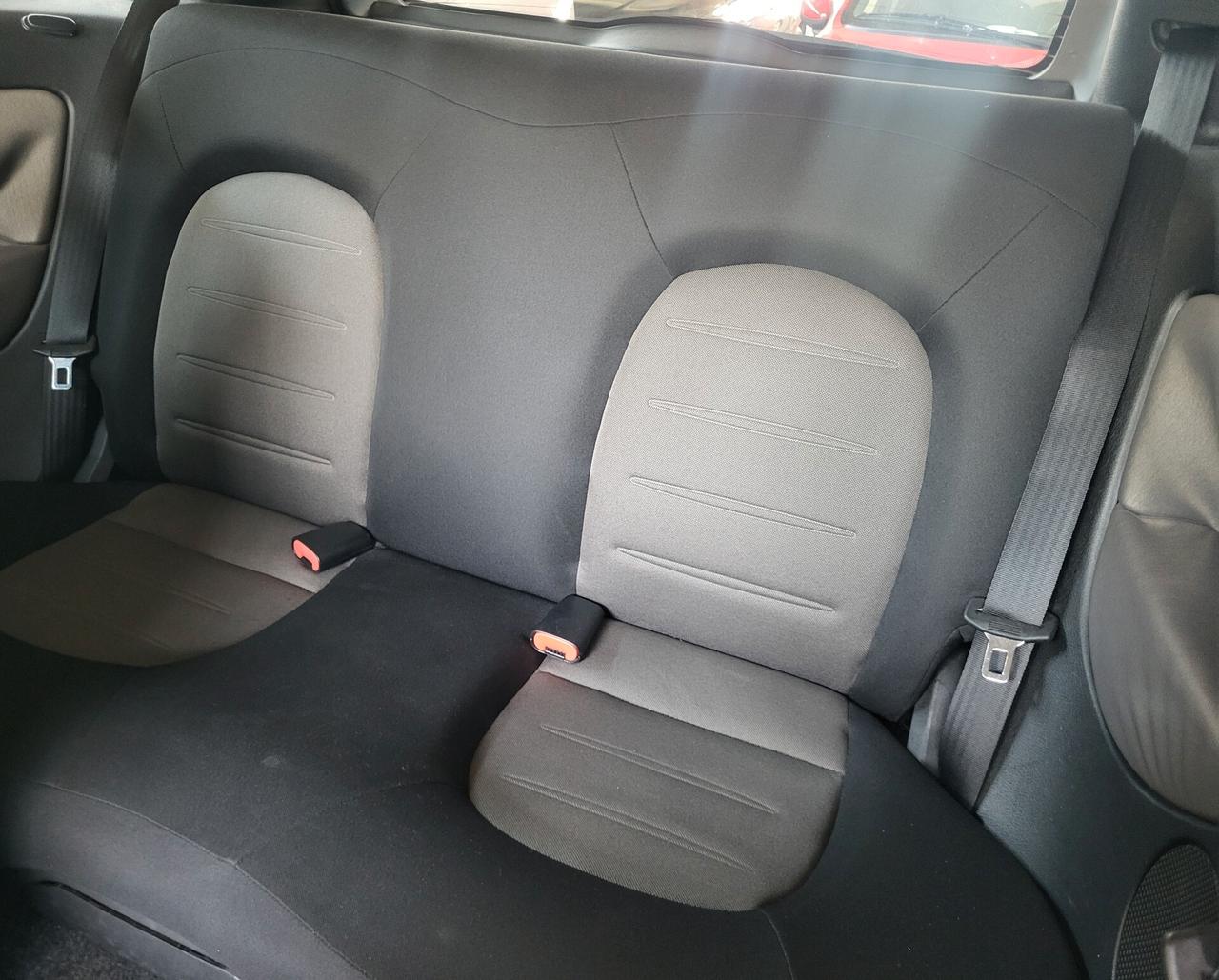Lancia Ypsilon 1.2 Argento