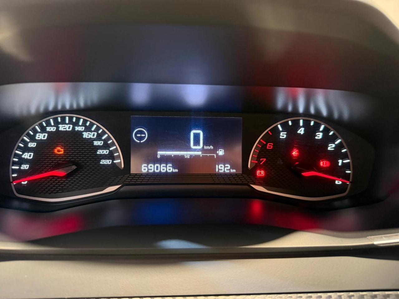 Peugeot 2008 BlueHDi 110 S&S Active