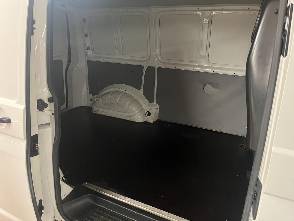 Volkswagen Transporter 2.0 TDI corto