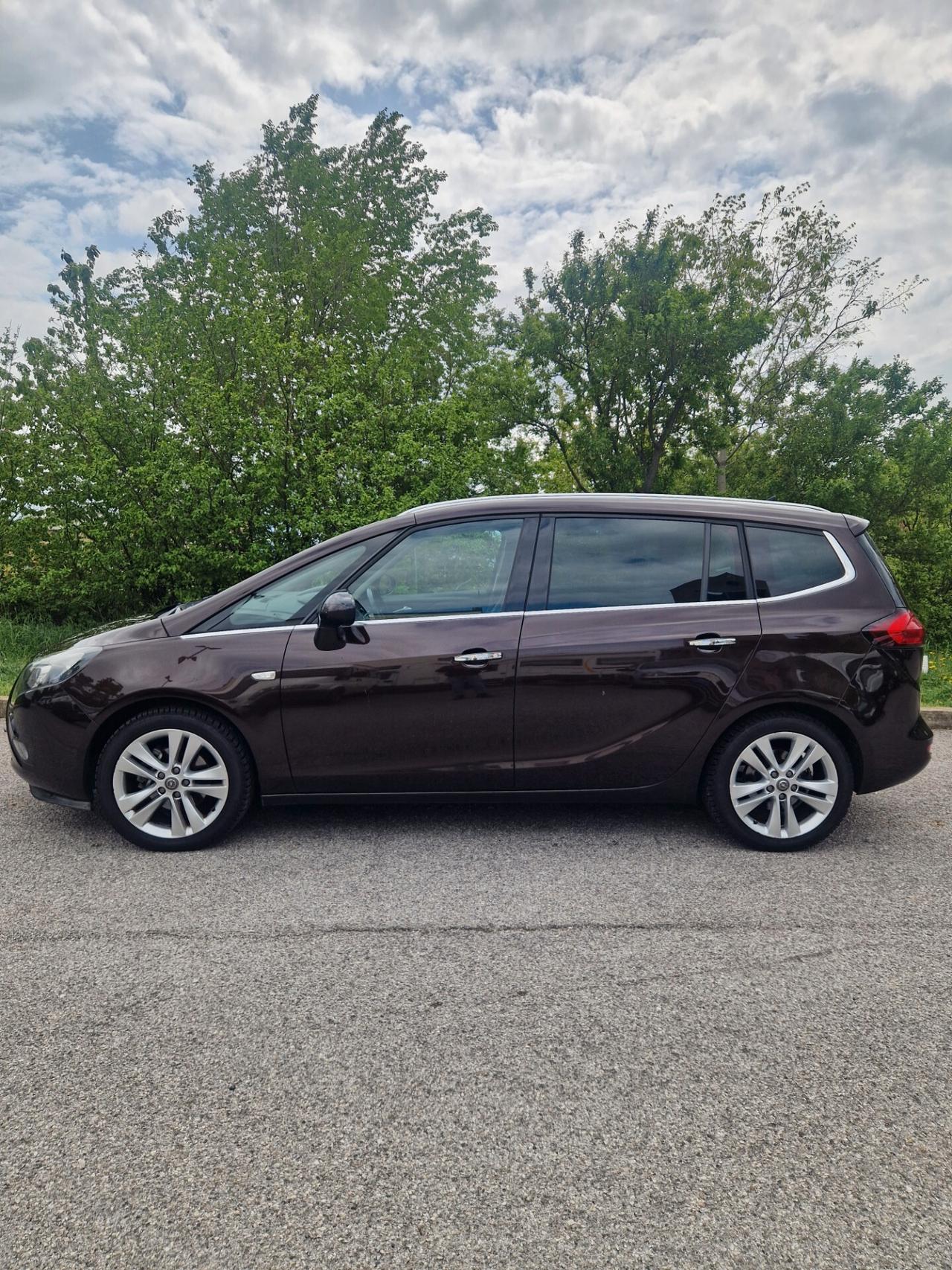 Opel Zafira 2.0 Diesel 131cv - 7 POSTI