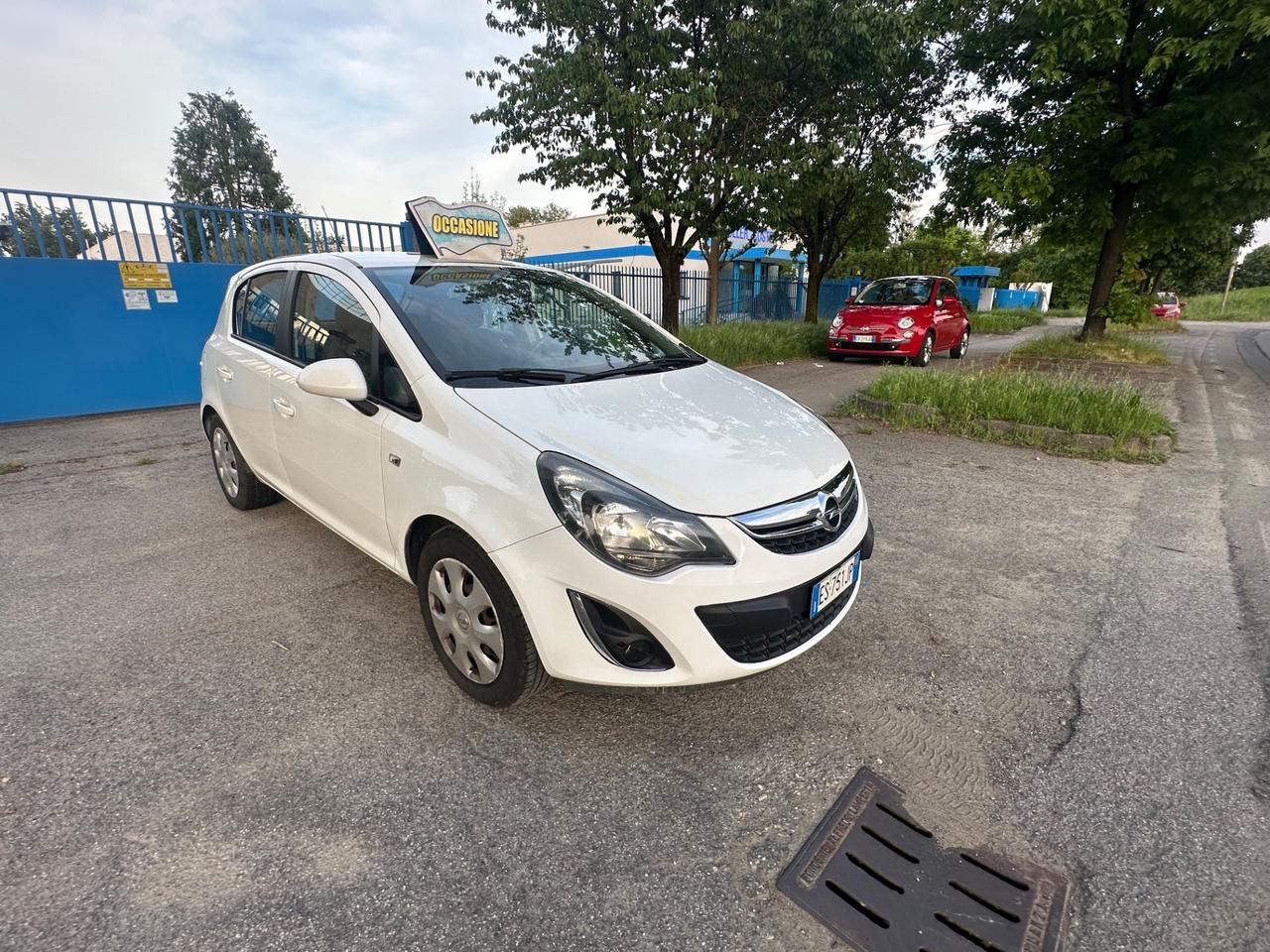 Opel Corsa 1.0 12V 5 porte Edition