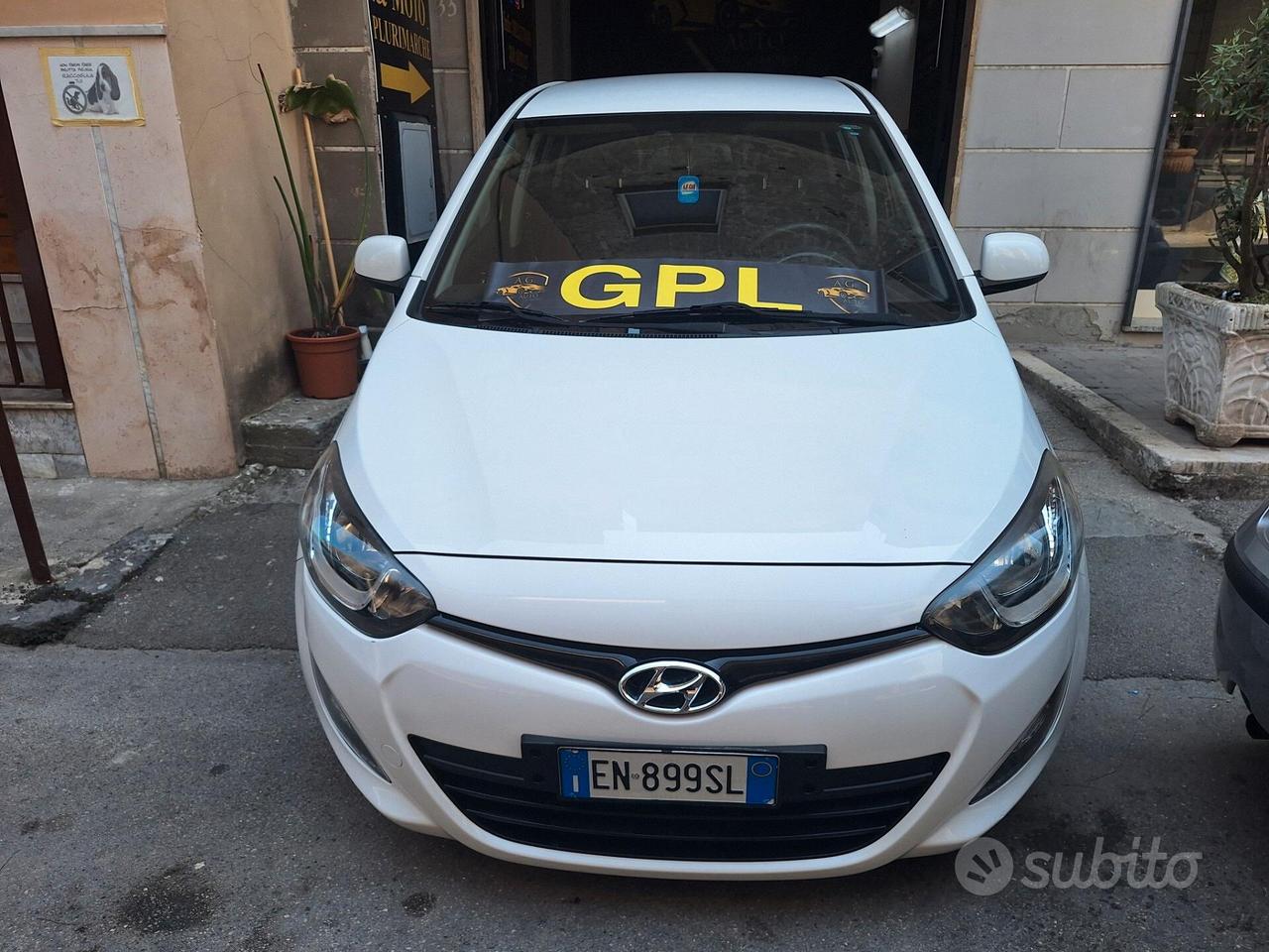 Hyundai i20 1.2 5p. Econext Sound Edition
