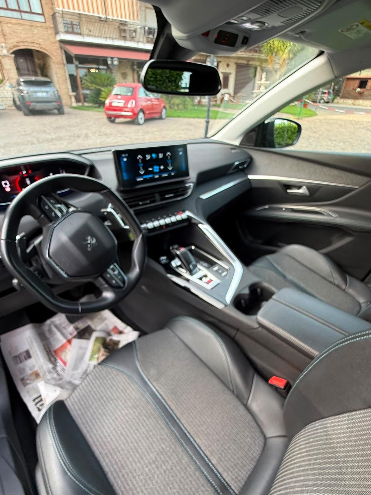 Peugeot 3008 1.5 diesel anno 2022 uni proprietario