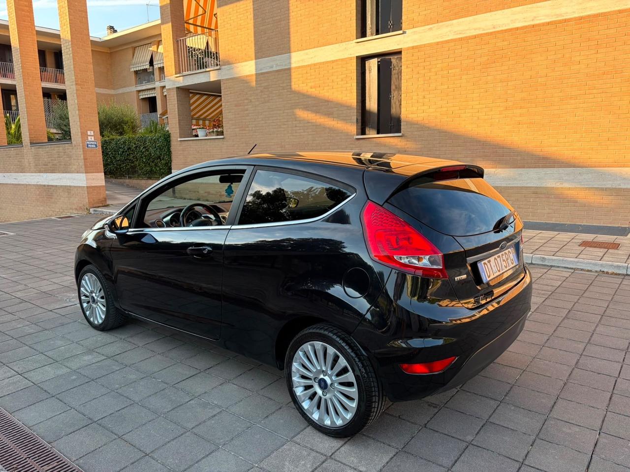 Ford Fiesta 1.4 TDCi titanium