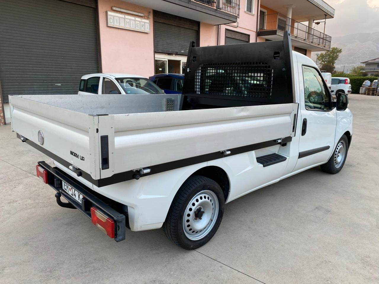 2011 FIAT DOBLO' MAXI CARGO WORK-UP