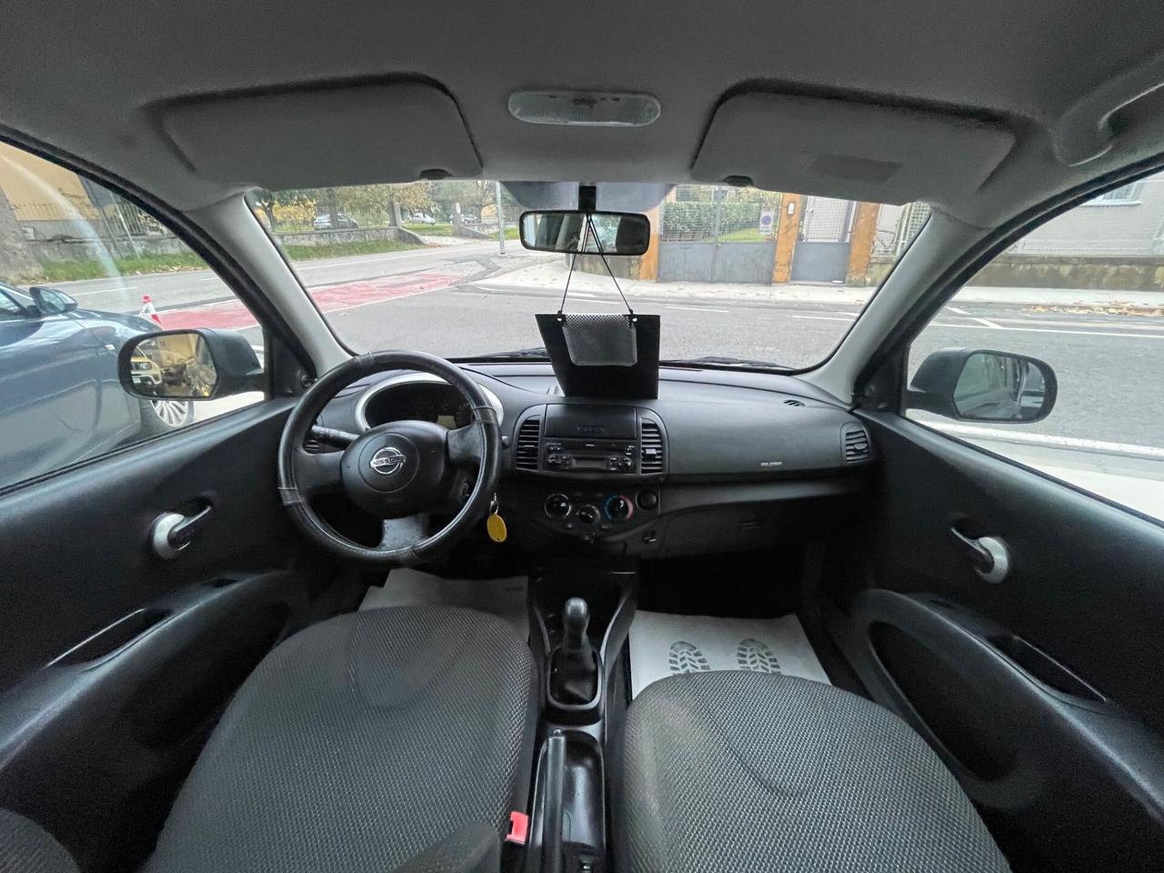 Nissan Micra 1.2 5 porte Visia