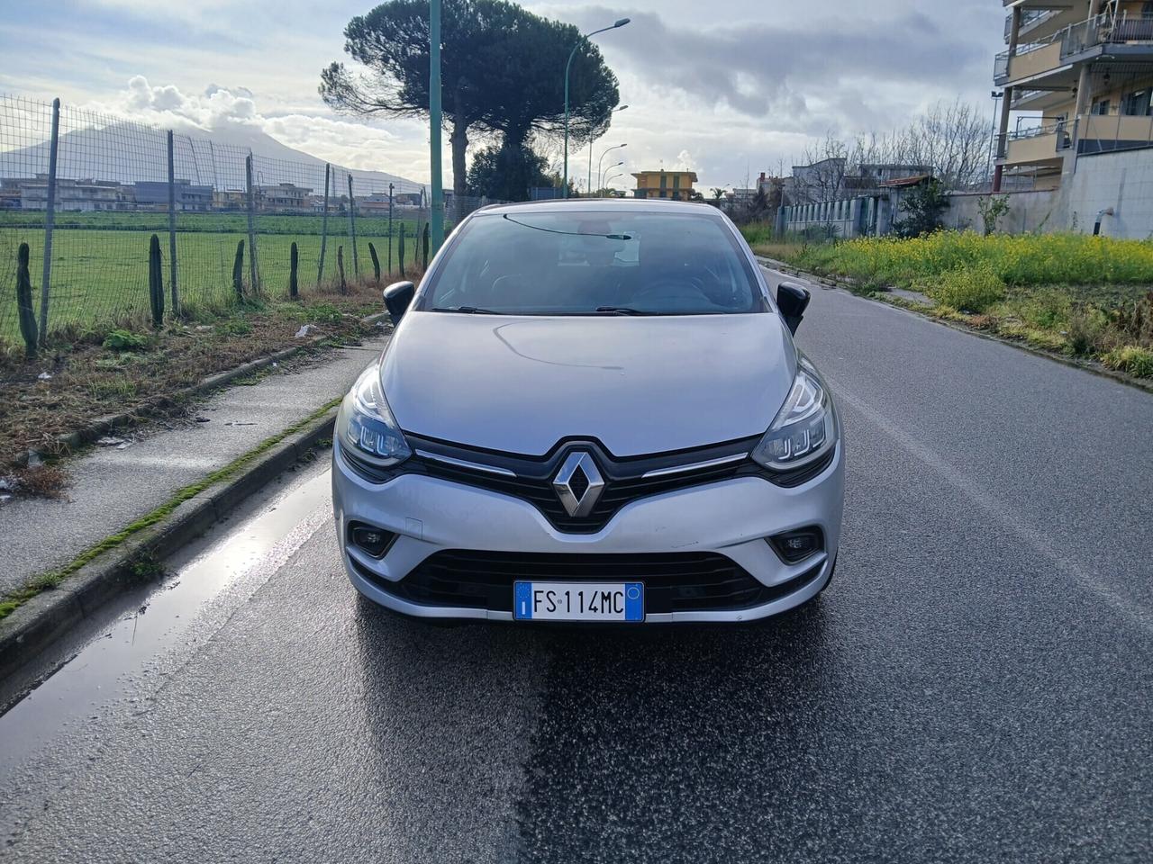 Renault Clio dCi 90 CV 5 porte Duel PARI AL NUOVO