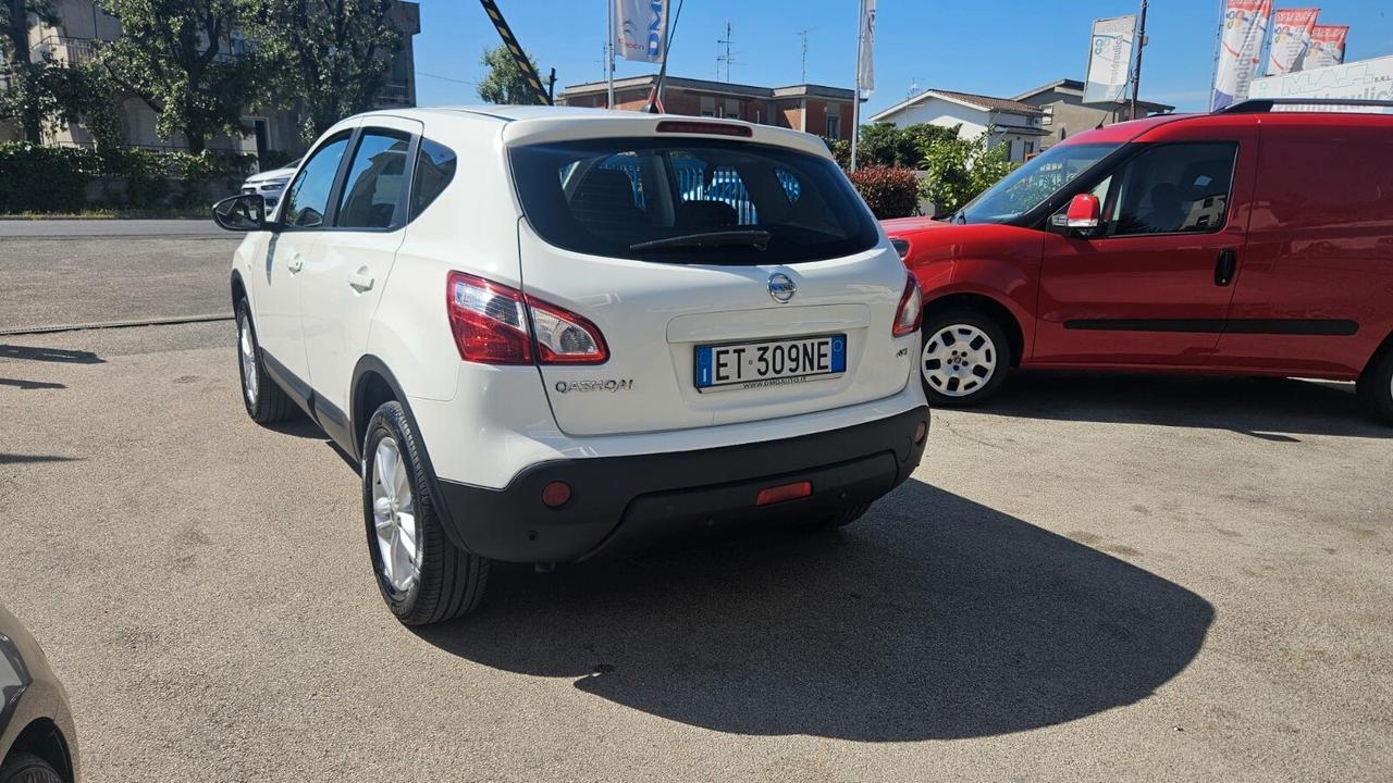 Nissan Qashqai 1.5 dCi DPF Tekna