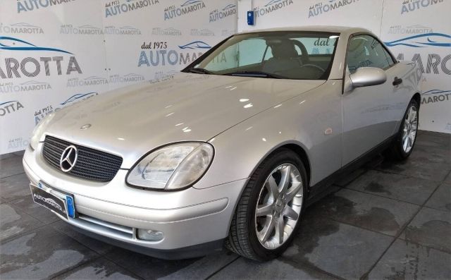 Mercedes Classe SLK 200 TENUTA DA AMATORE!