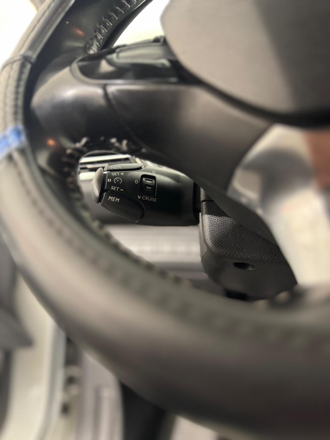 Peugeot 308 BlueHDi 120 S&S SW Business