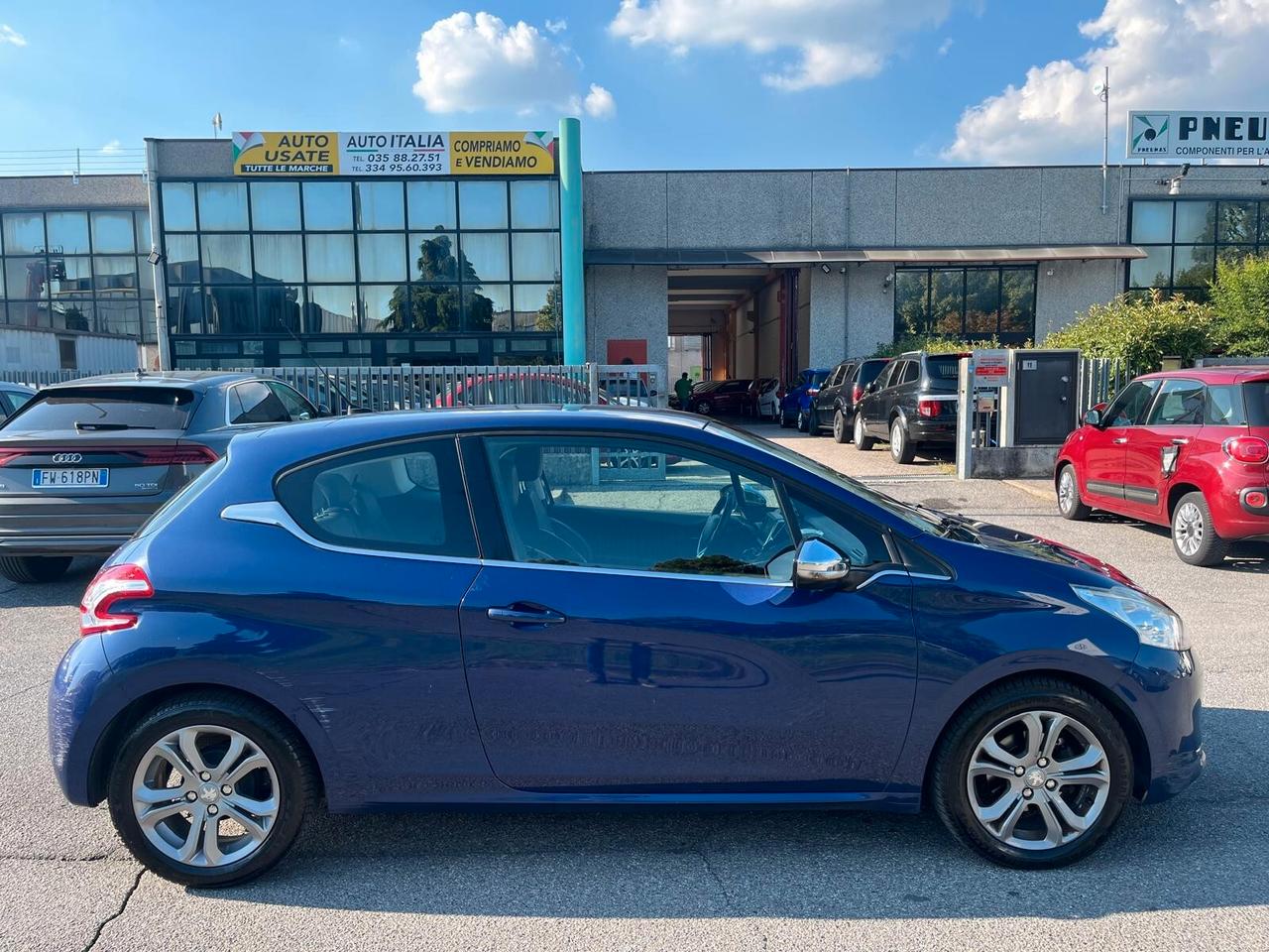 Peugeot 208 PureTech 82 3 porte Active