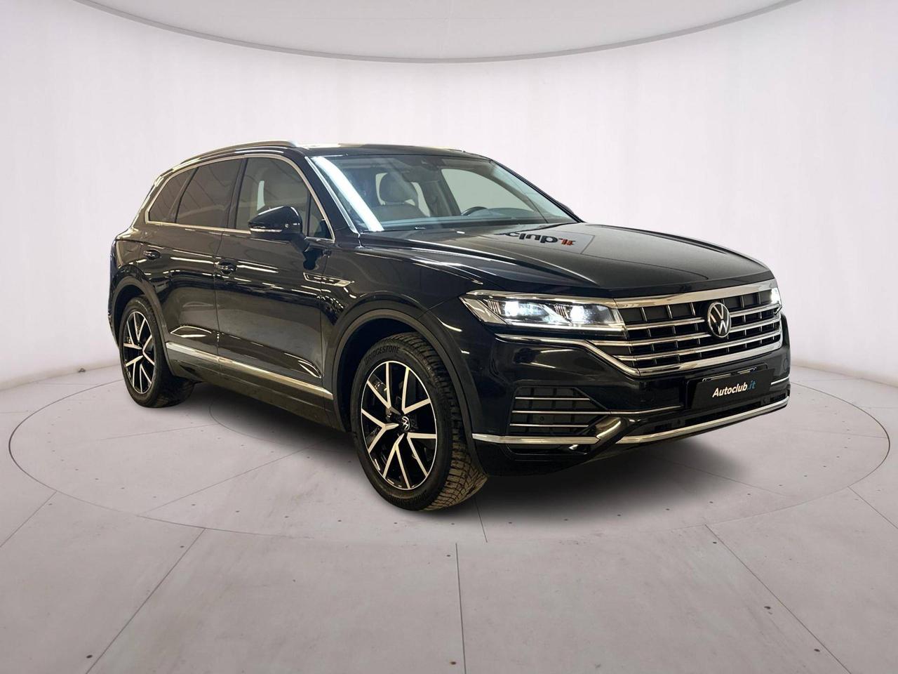 Volkswagen Touareg 3.0 V6 tdi Elegance 286cv