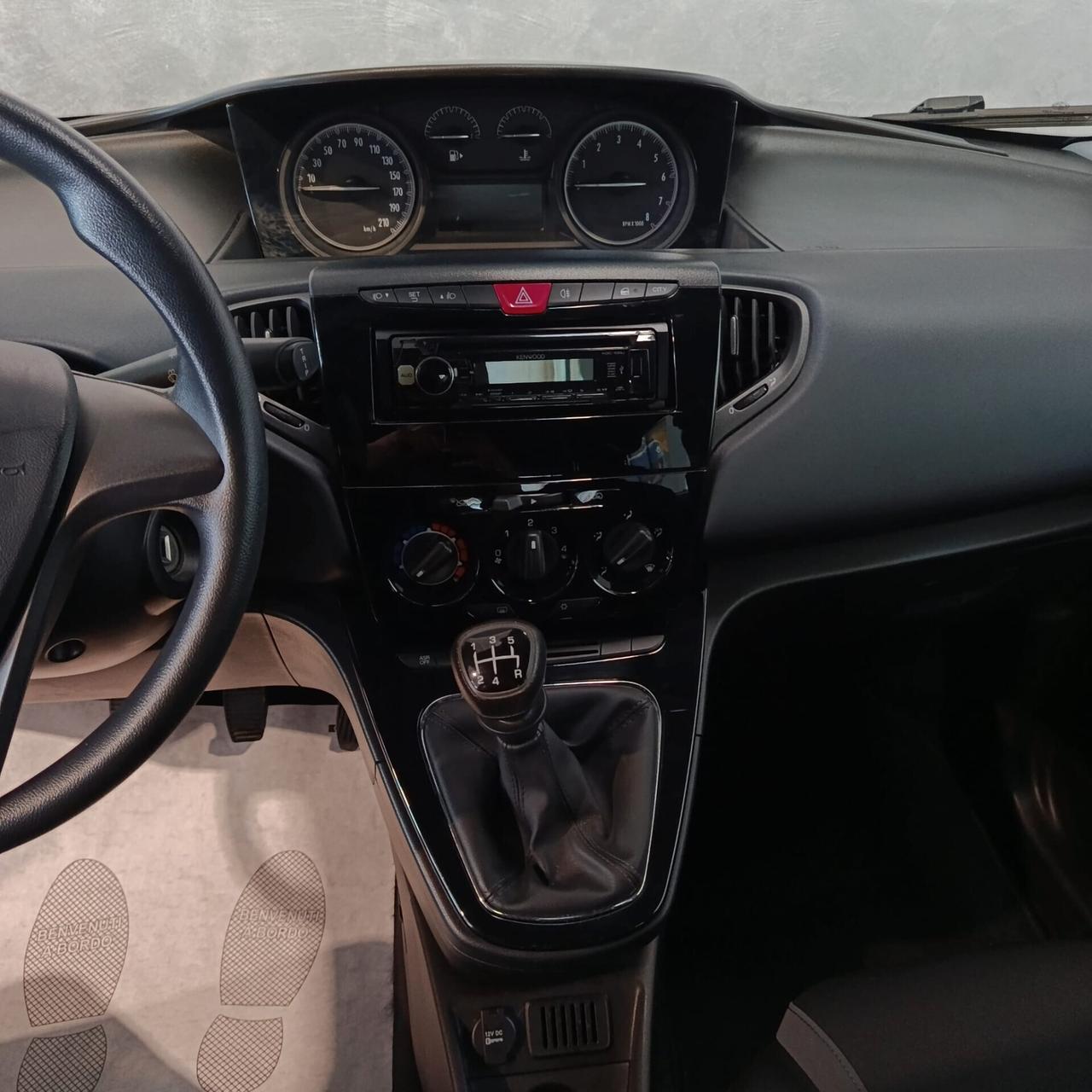 Lancia Ypsilon 1.2 BENZINA