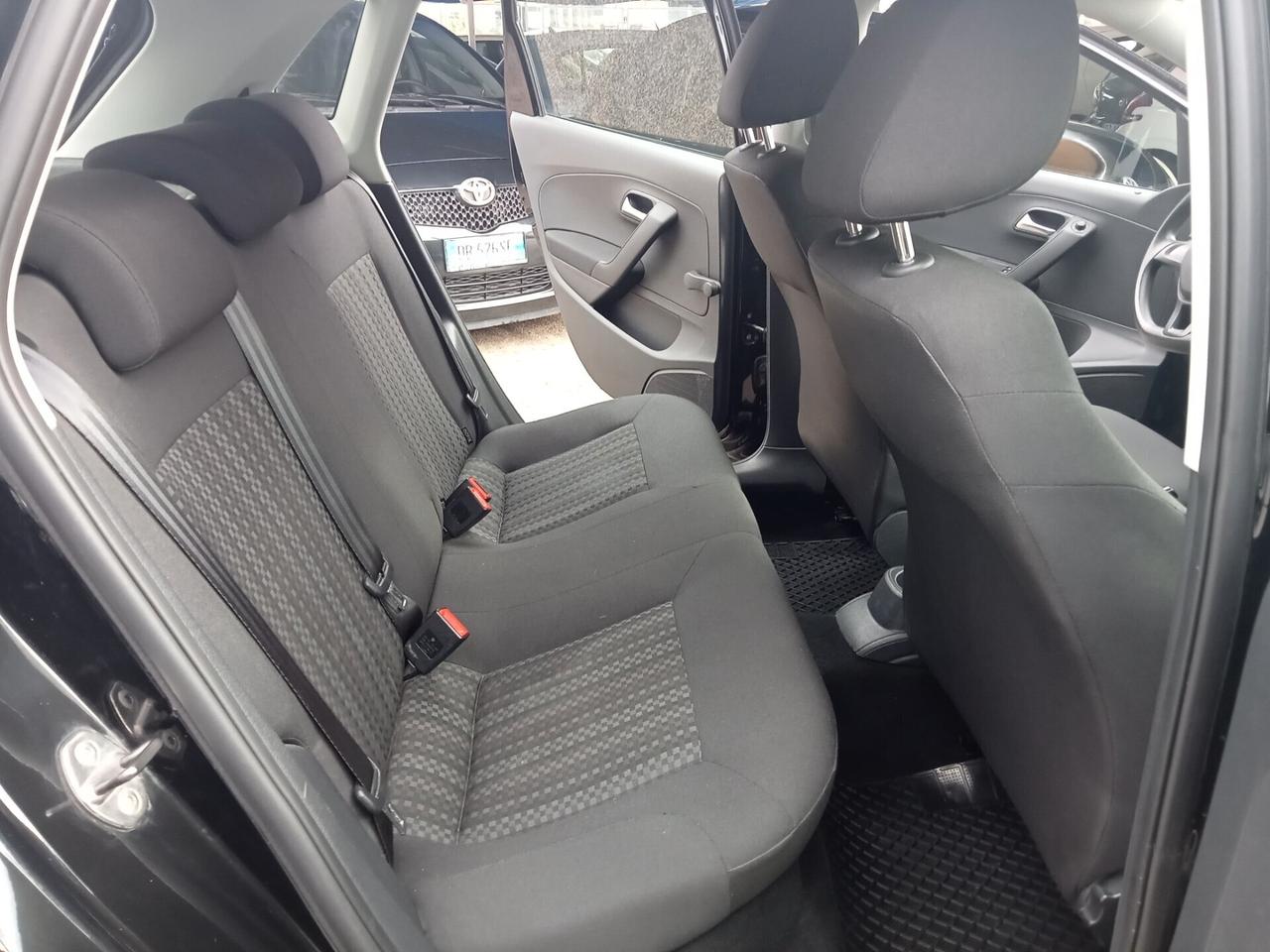 Volkswagen Polo SENZA BS PAGA