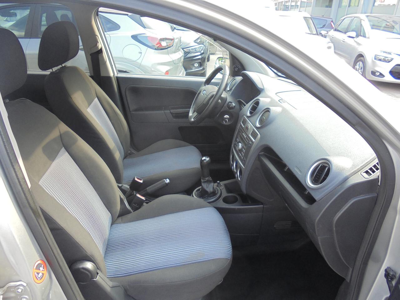 Ford Fusion 1.6 16V 5p. Collection