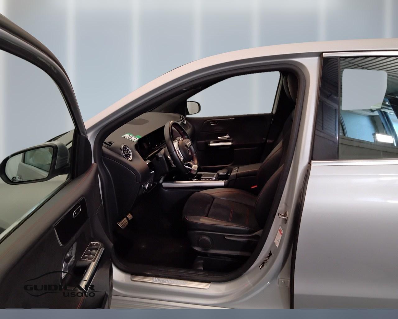Mercedes-Benz Classe B - W247 2018 - B 180 d Premium auto