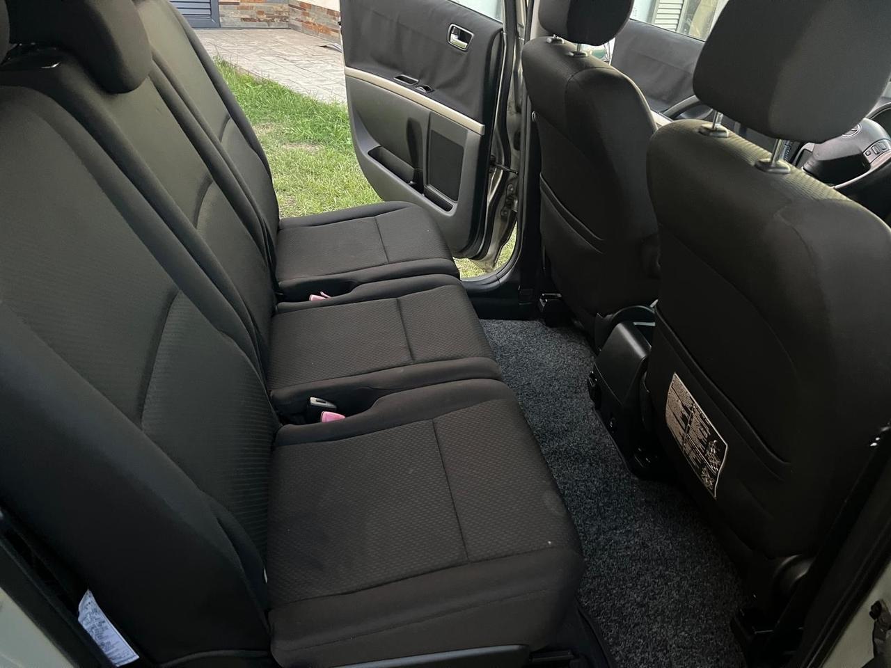 Toyota Corolla Verso 2.0 16V D-4D Sol 7 posti