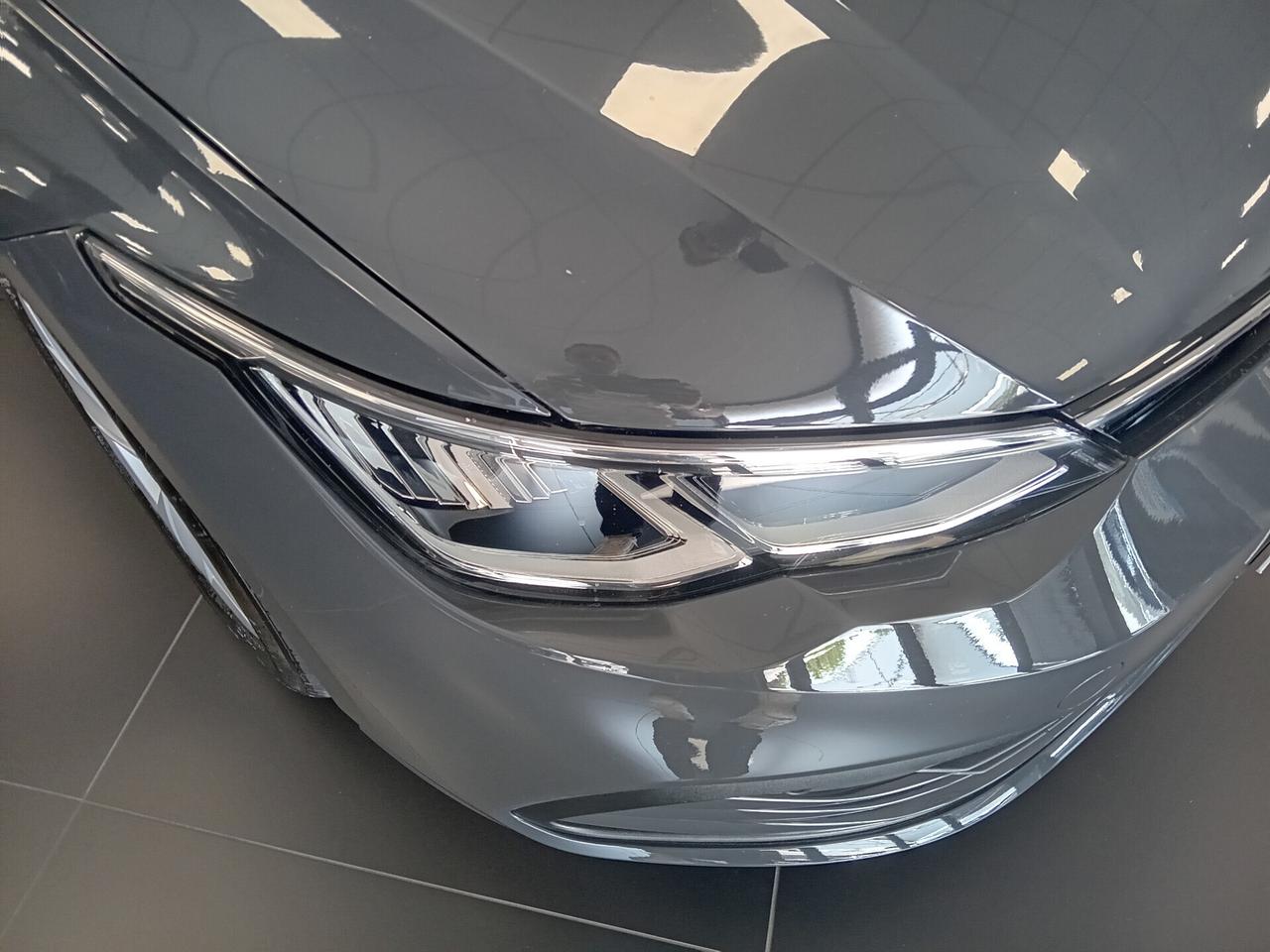Volkswagen Golf 1.0 eTSI EVO DSG Life